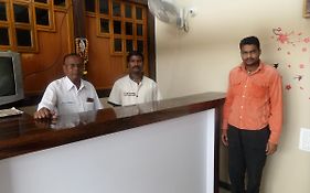 Hotel Ameer Kolhapur